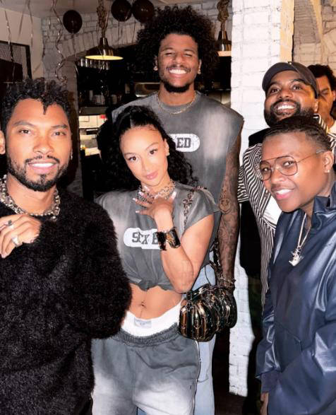 进攻哑火！快船第三节19中5&三分9中1仅得18分（快船第三节手感冰冷：19投5中、三分9投1中，单节仅18分）