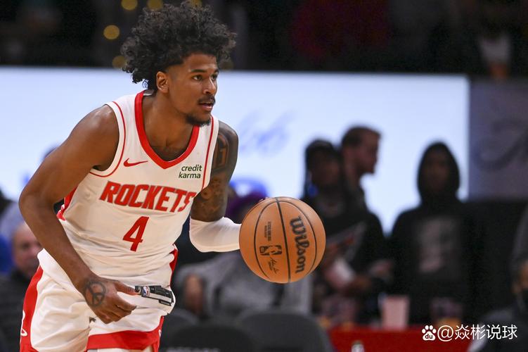 穆雷砍50+且投篮命中率超75%场次，后卫领域仅次于乔丹（单场50+且命中率75%以上的场次，穆雷在后卫中仅逊乔丹）