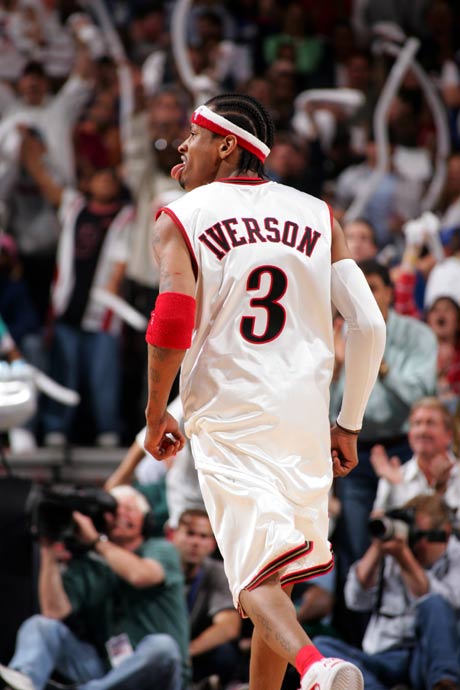 马卡：最高法院判决西甲联盟违规，皇马获赔880万欧转播收入（马卡报：最高法认定西甲联盟违法，皇马获赔880万欧元转播费）